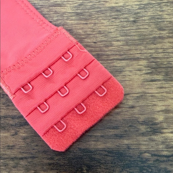 Anthropologie Coral Scalloped Bikini Top - Picture 7 of 8